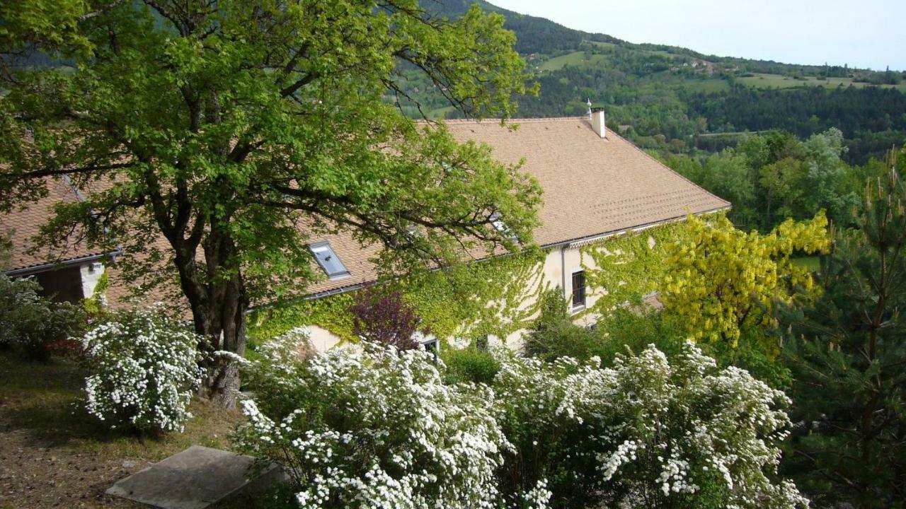 Auberge Du Goutarou Saint-Michel-les-Portes Bagian luar foto